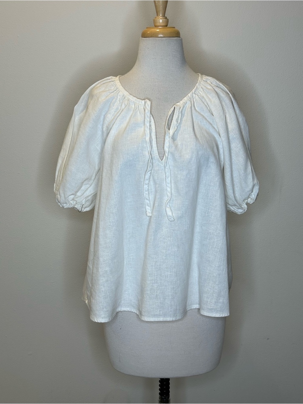 Abercrombie & Fitch White Tie-Neck Peasant Blouse Size L